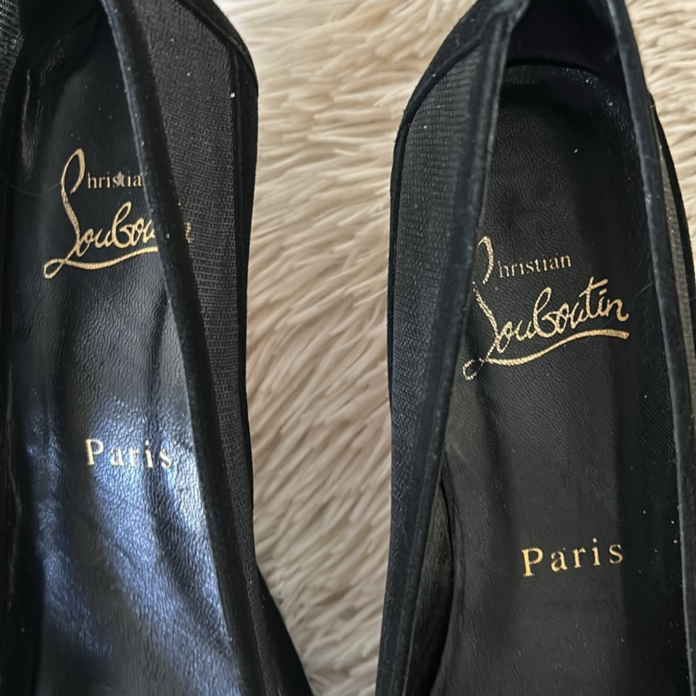 Vintage Christian Louboutin Paris black low heels size 39 1/2. Comes w/ dust bag - Picture 2 of 12
